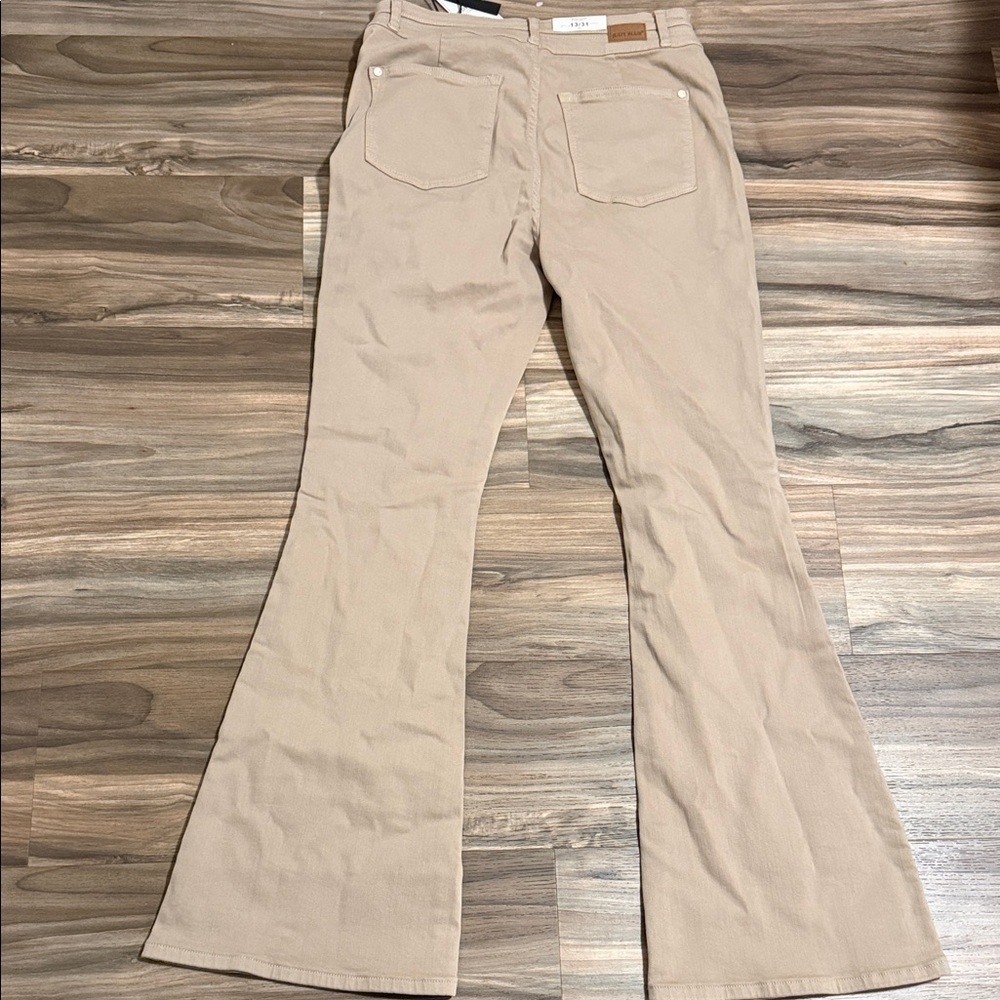 Judy Blue High Waisted Khaki Flare Jeans Women’s Size 13/31 NWT - Picture 8 of 10